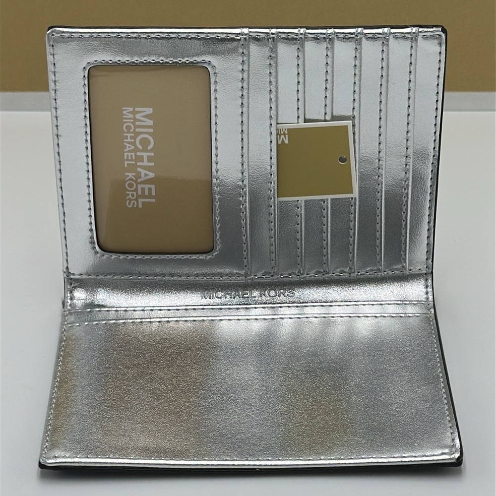Michael Kors Gray Wallet with Signature Monogram - Picture 5 of 9